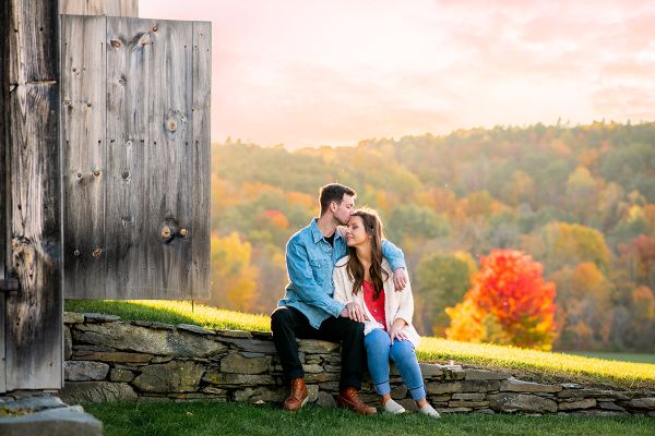 Engagement Photos Tell the Story